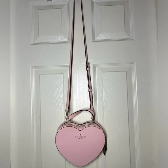 Kate Spade pink heart purse - Picture 3 of 5